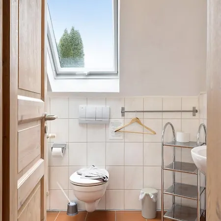 Apartament Galerie Haus 1 *